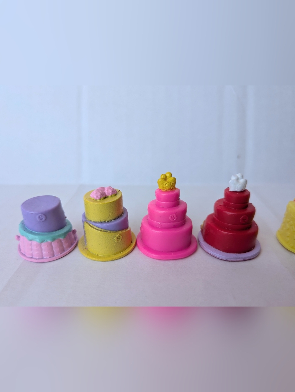 Shopkins Bakery Cake Items 11 - Picture 3 of 8